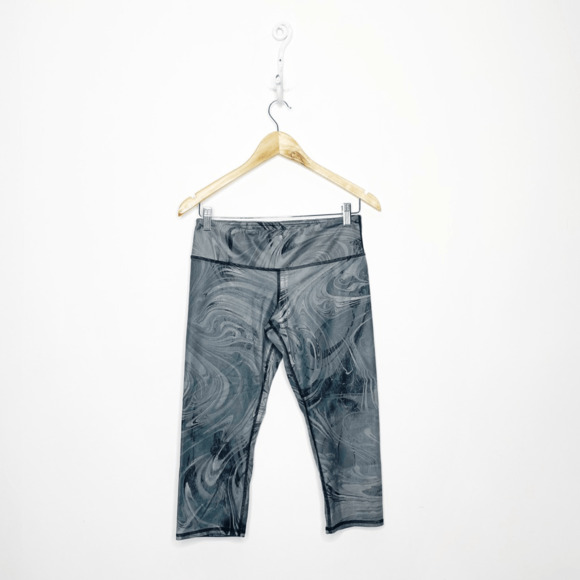 ALO Engineered AIrbrush Legging $80 Marble Crop Capri Gray Slate Yoga Run Pant M - Picture 1 of 5